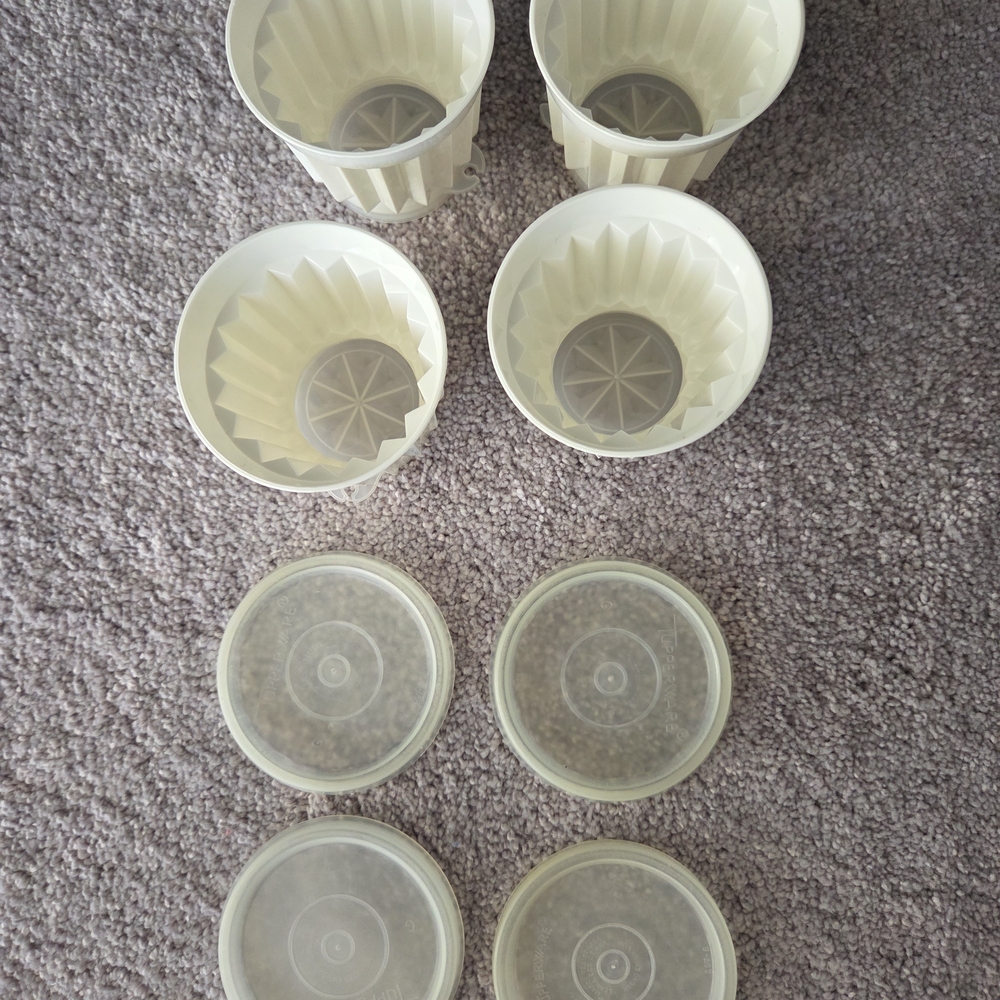 Tupperware Mini Jello Molds Set - Picture 2 of 7
